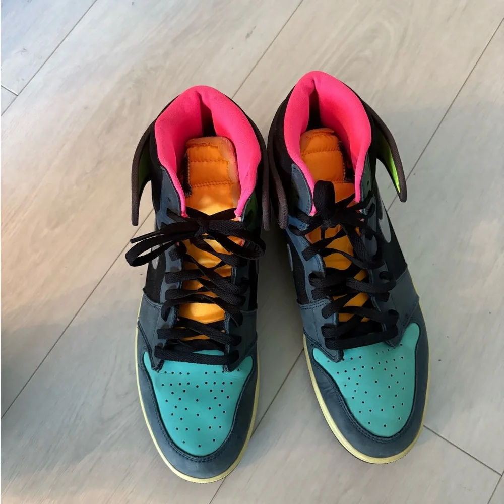 Air Jordan Retro 1 Biohack size 12